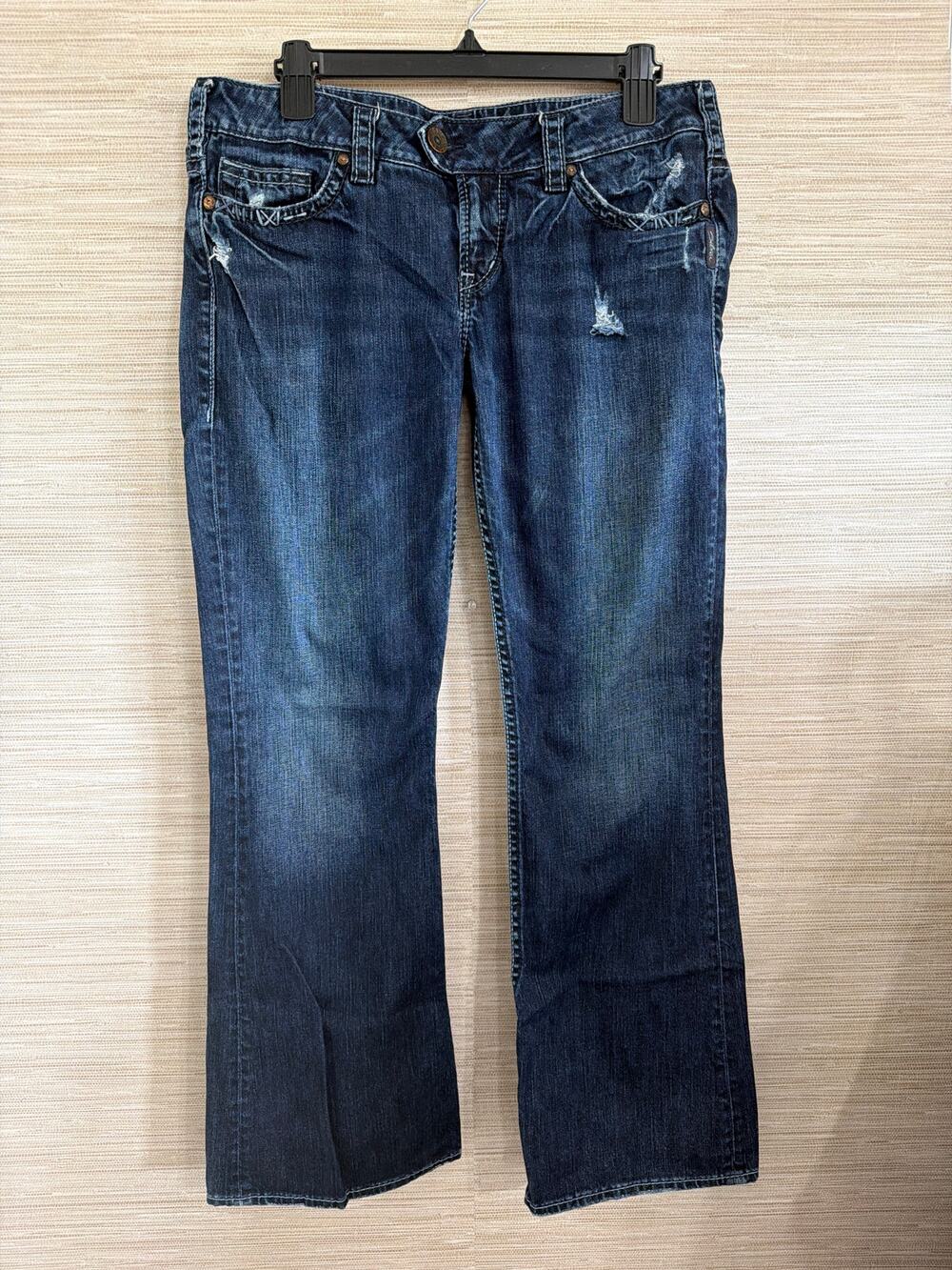 Silver Jeans women's size 32/31 Tuesday low rise boot cut